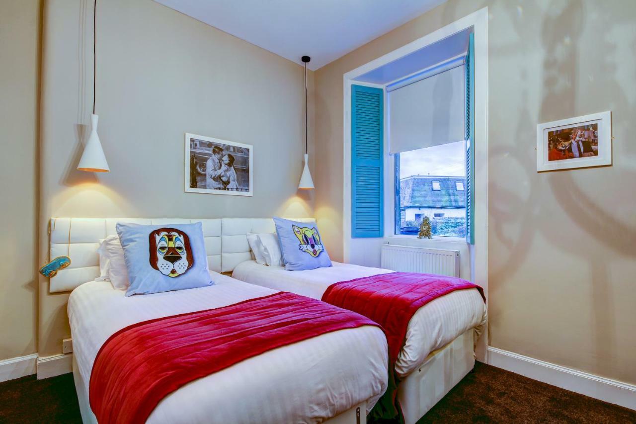 Tiffanys - Coorie Doon Stays Prestwick Exteriör bild
