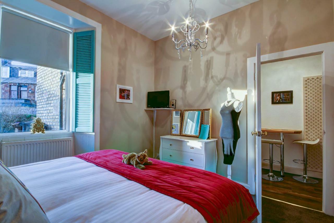 Tiffanys - Coorie Doon Stays Prestwick Exteriör bild